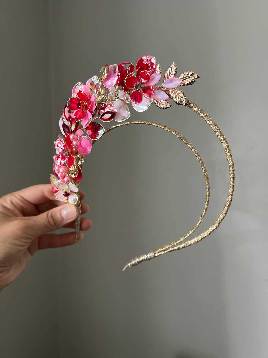Pink and red Half halo heapdiece