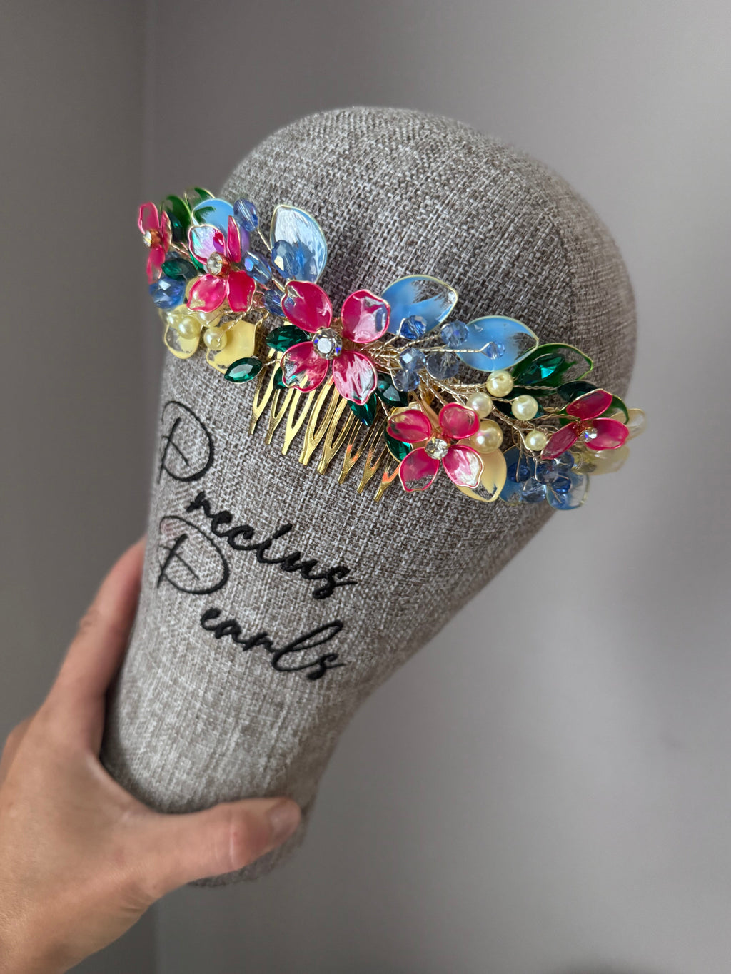 Emily wedding guest comb Emily wedding guest comb Precius pearls