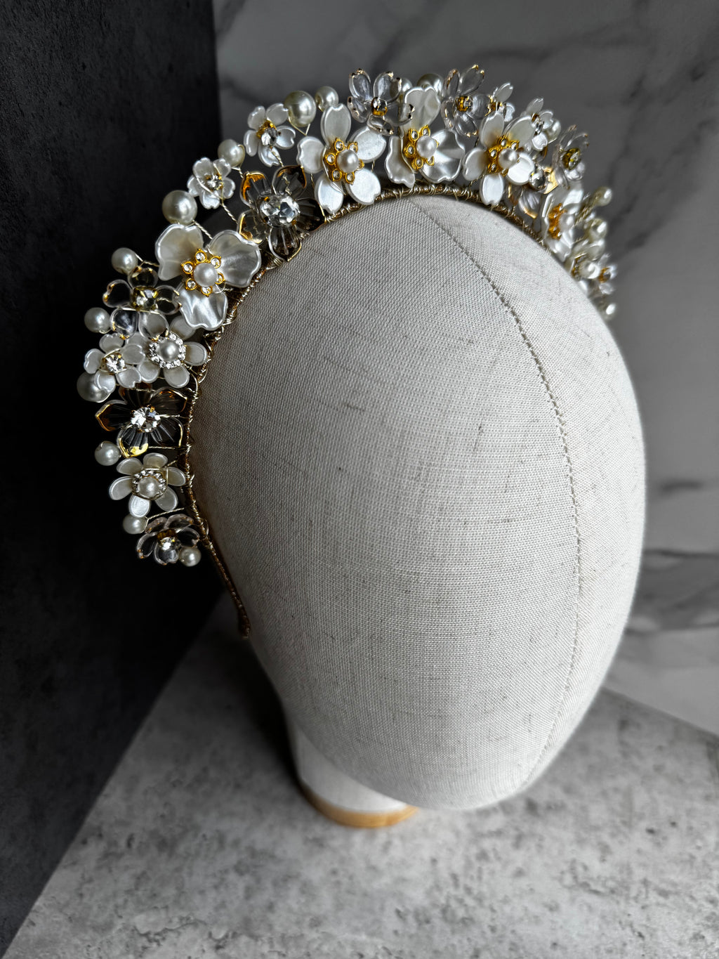 Pearl flower headpiece and bag