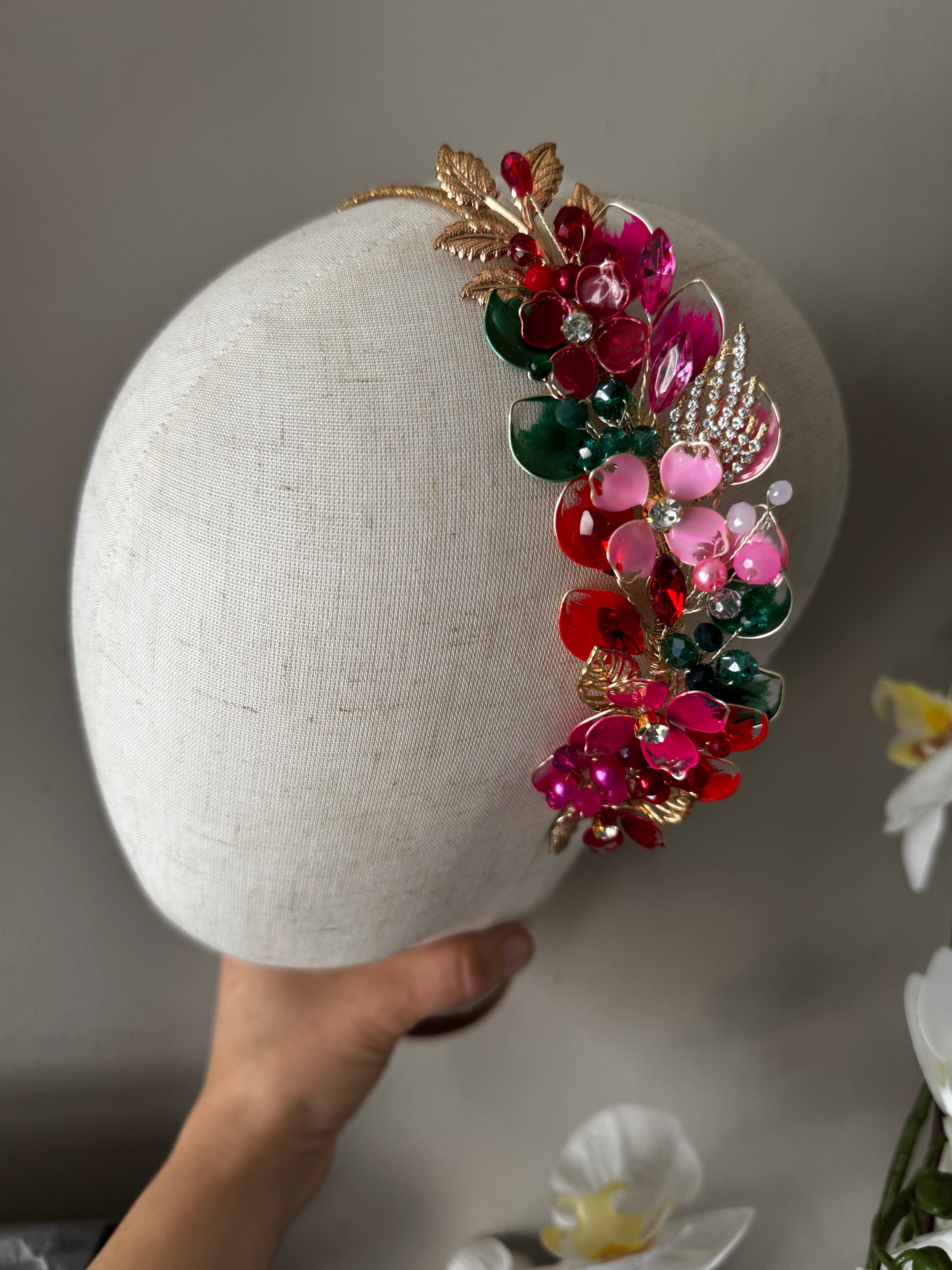 Red, pink and green side Heapdiece