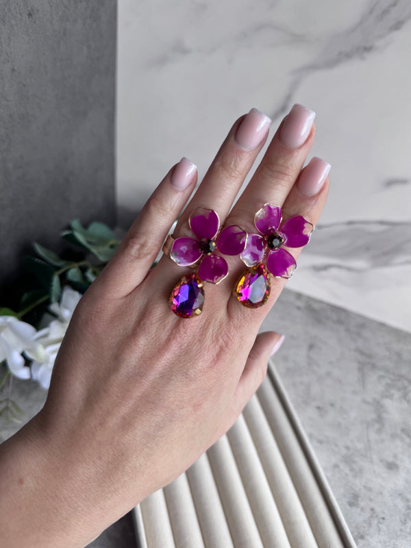 Magenta Purple Flower Earrings (Magenta + Crystal Drop) Magenta Purple Flower Earrings (Magenta + Crystal Drop) Precius pearls