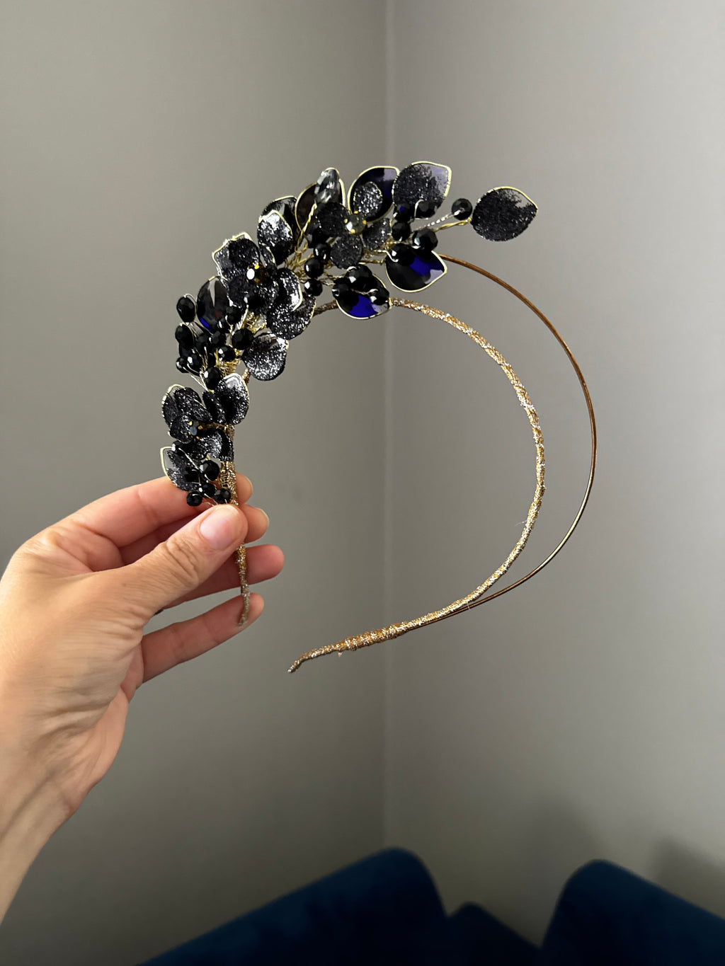Black side Headpiece and Bag