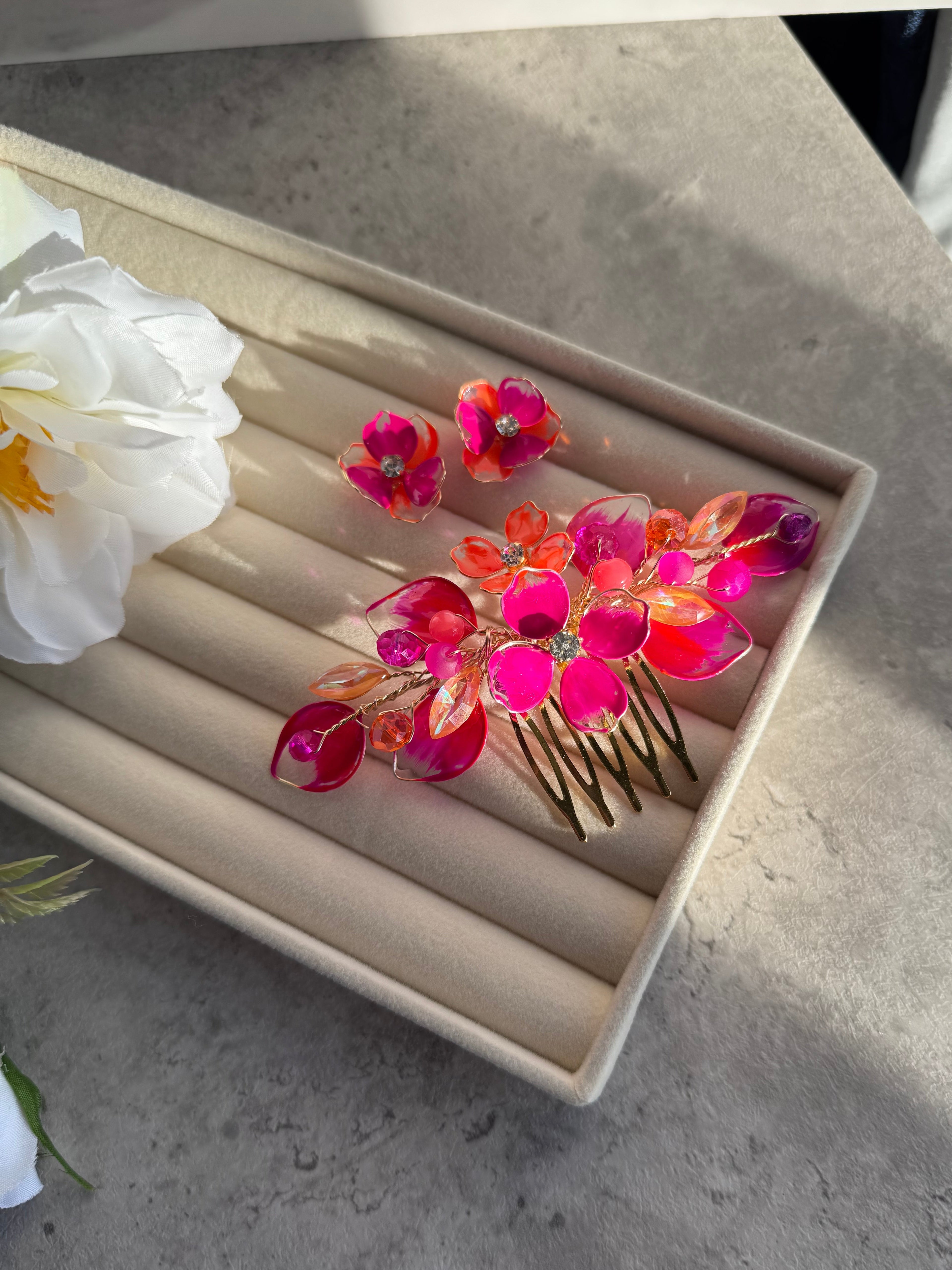 Fucshia and Orange Bloom Mini Comb And Earrings