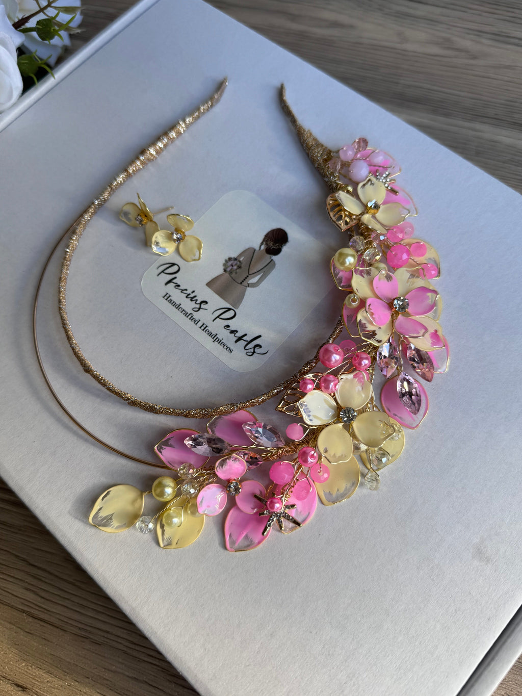 Pink and Yellow wedding guest crown Pink and Yellow wedding guest crown Precius pearls