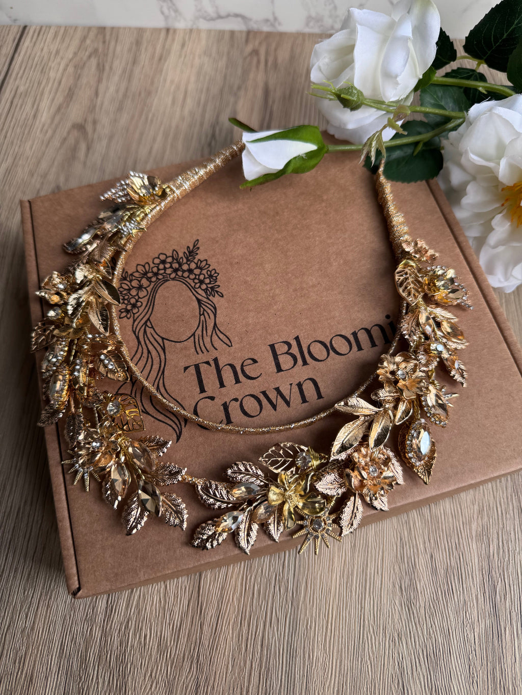 Golden Goddess Rental Crown Golden Goddess Rental Crown Precius pearls