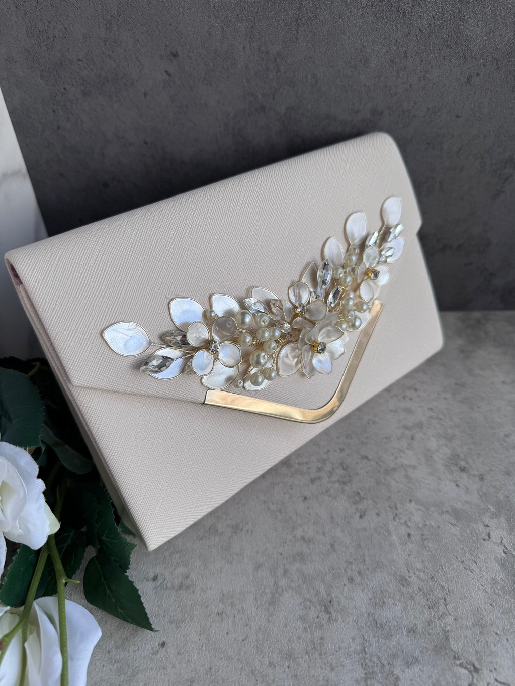 Ivory Pearl Clutch – Bridal Floral Clutch with Pearls & Crystals | Wedding Guest Accessory Ivory Pearl Clutch – Bridal Floral Clutch with Pearls & Crystals | Wedding Guest Accessory Precius pearls