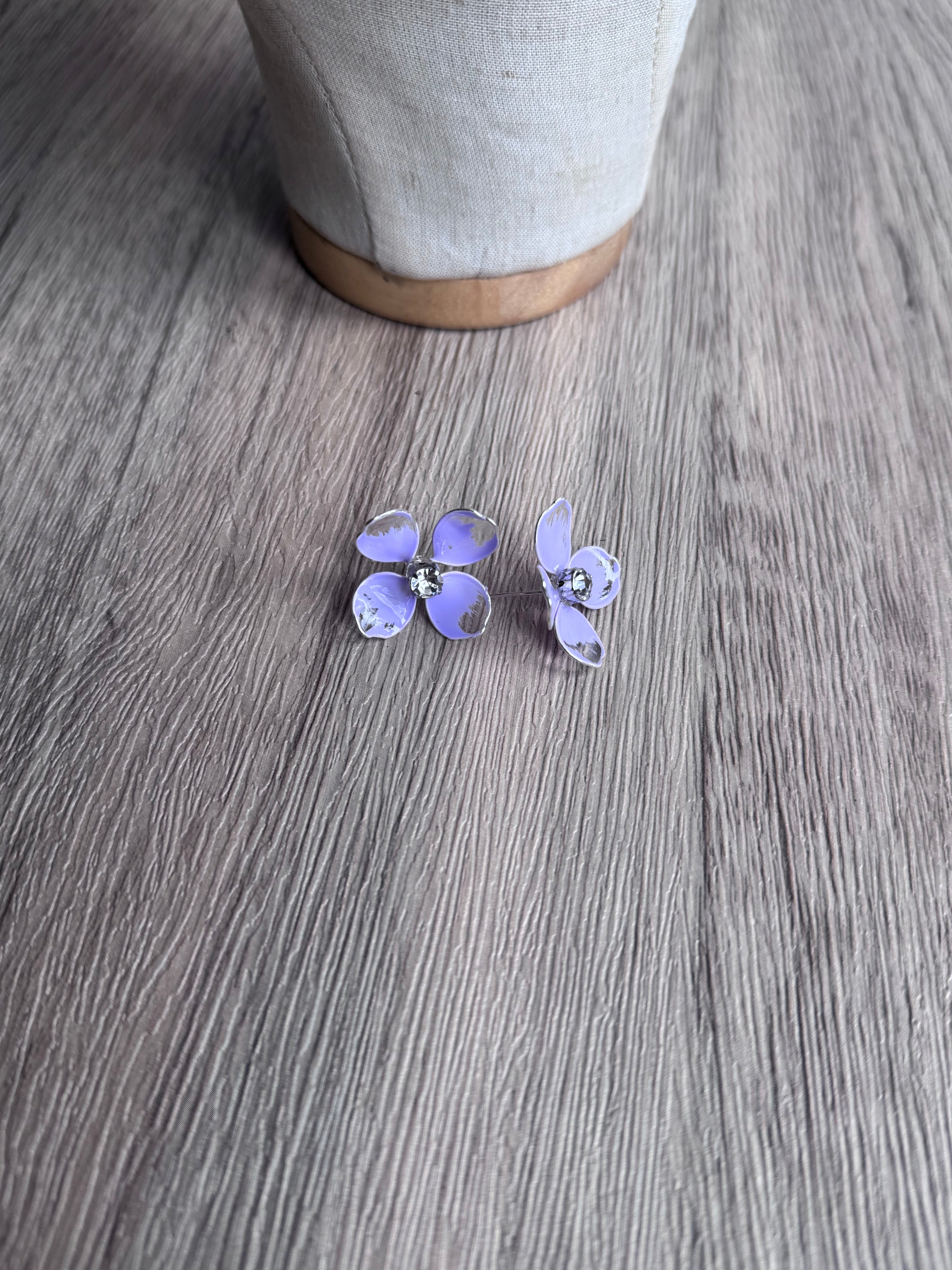 Lilac and Silver Lilac and Silver Precius pearls