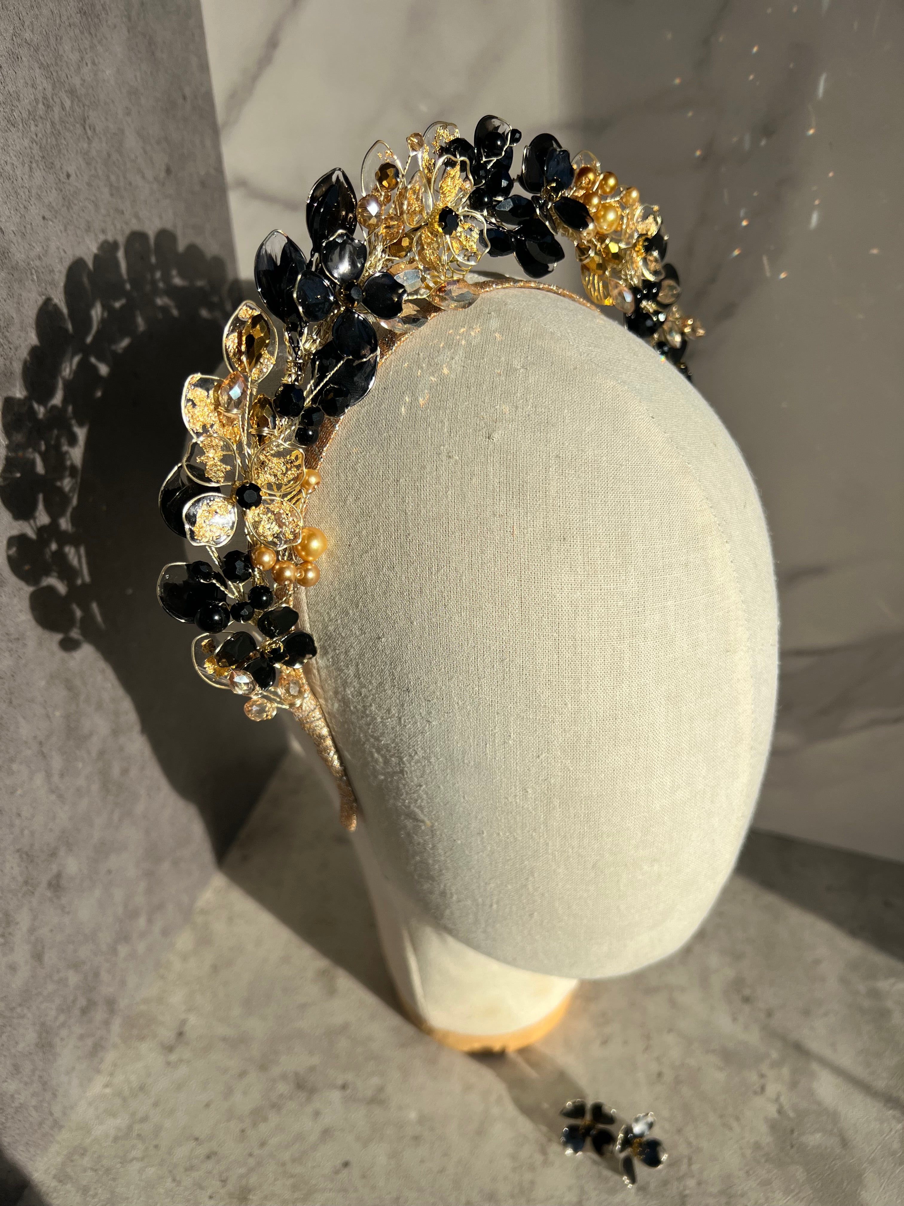 Black and Gold Wedding guest halo Heapdiece