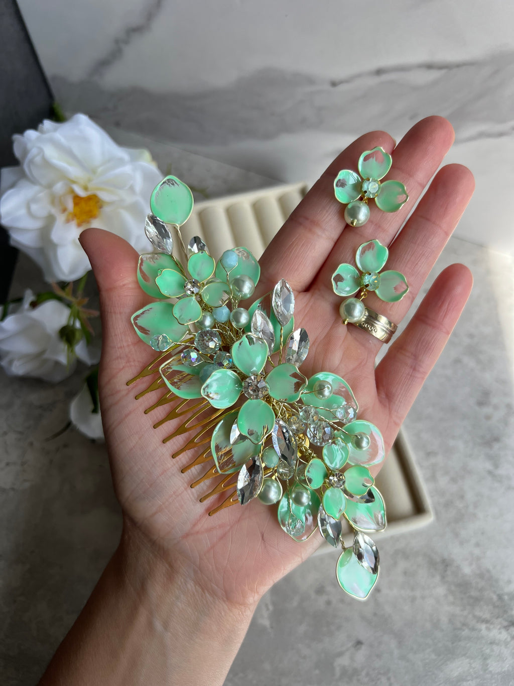 Mint comb and Earrings