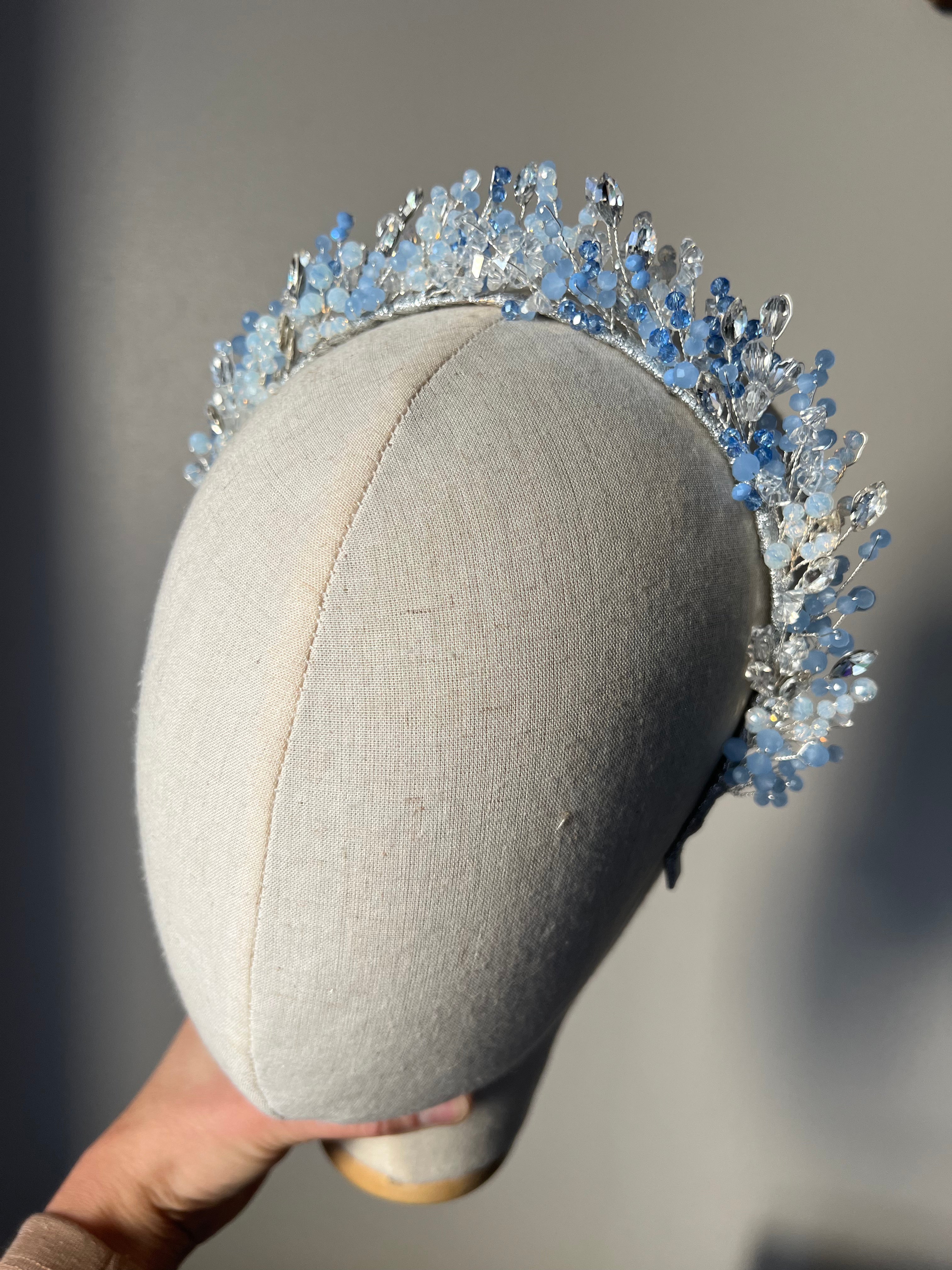 Stunning Alice Full Tiara