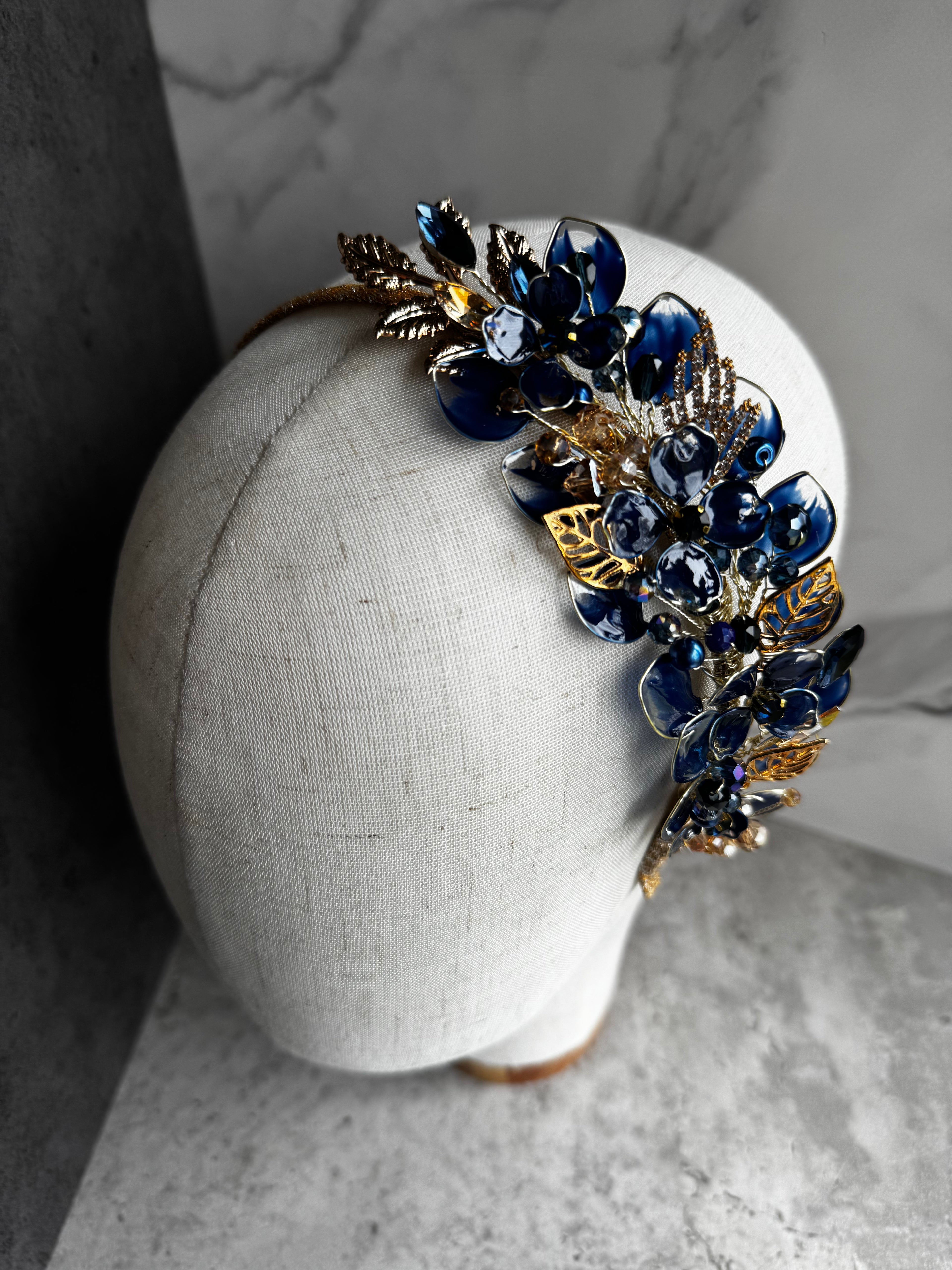 Navy side Heapdiece, Earrings and Bracelet