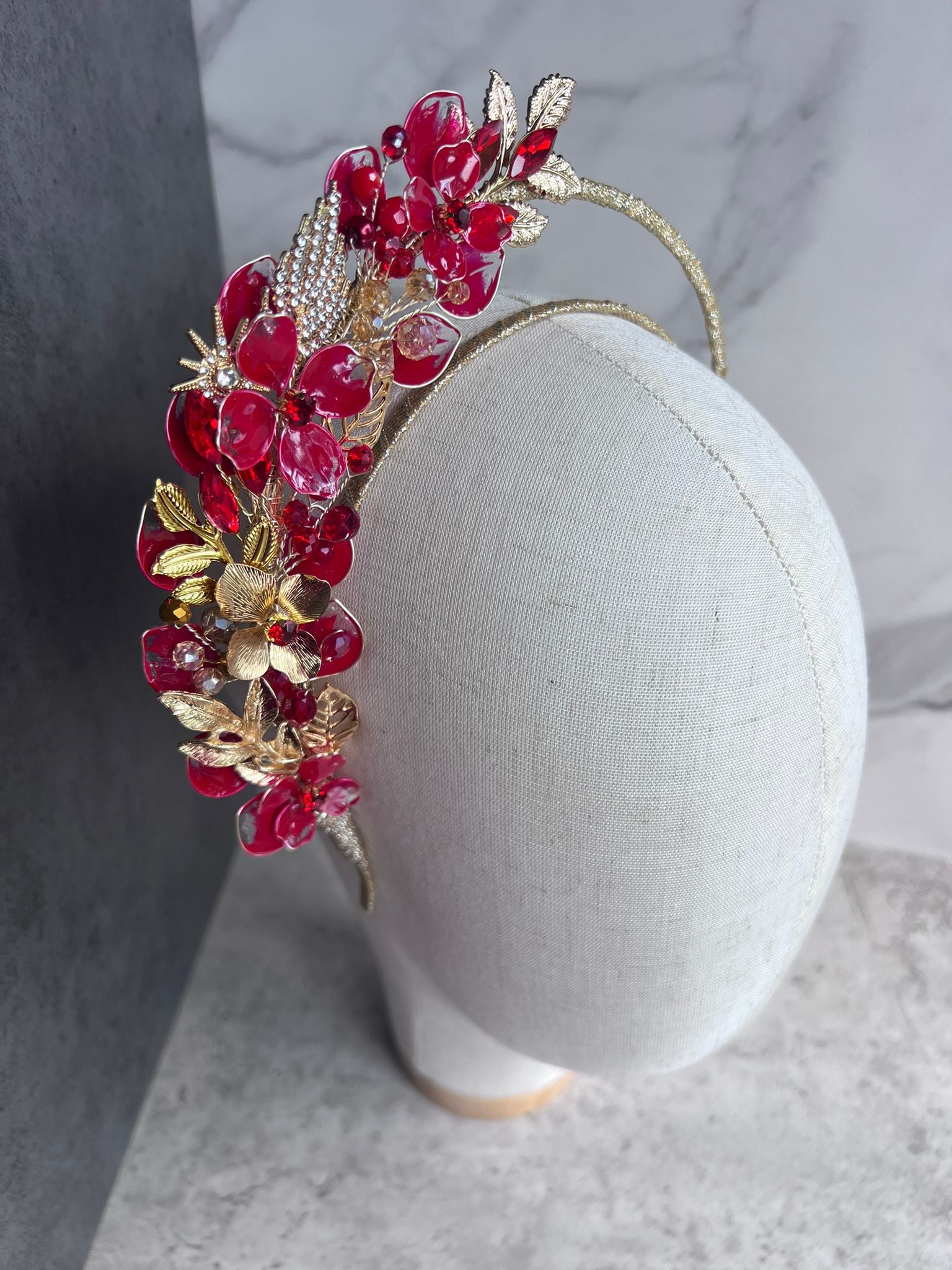 Red and Gold half halo